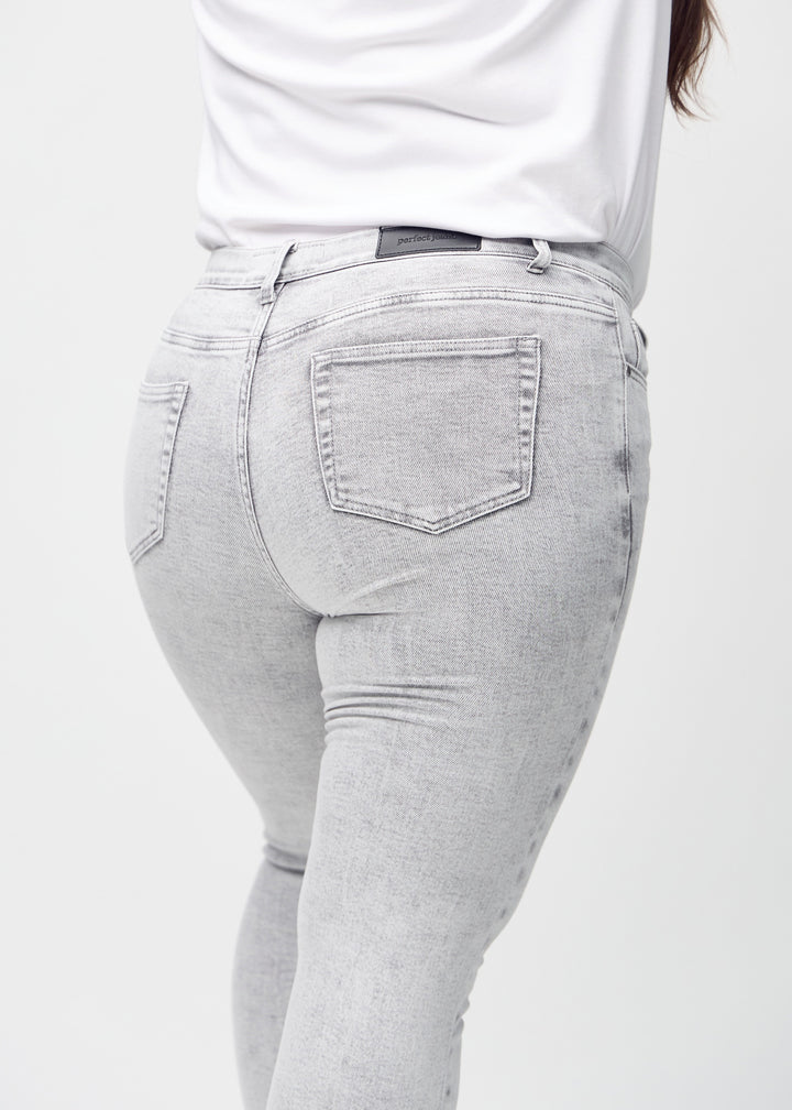 Elena – Contour-Fit Women’s Sculpting Denim Jeans