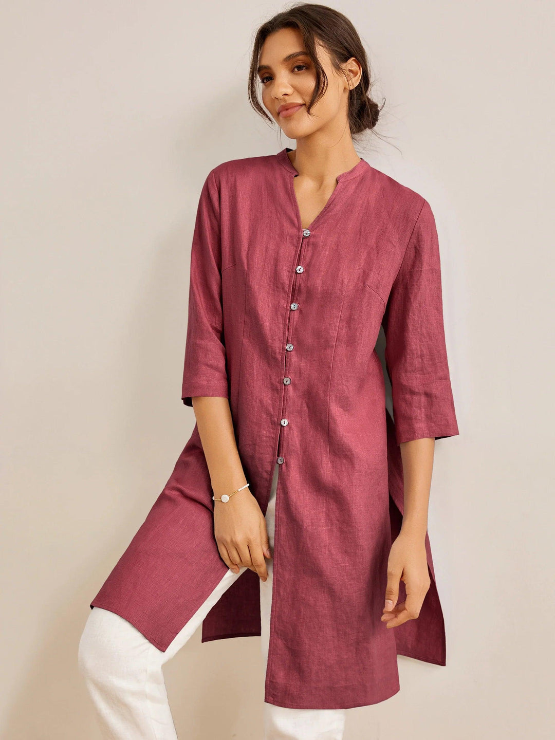 Chelsea – Button-Detail Women’s Longline Top