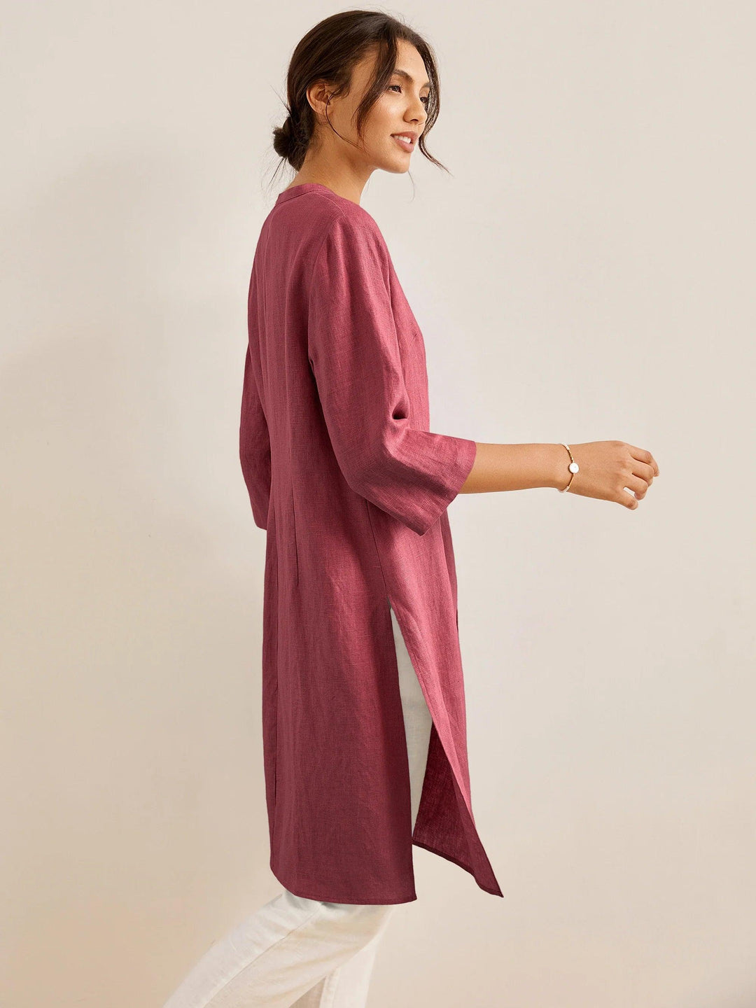 Chelsea – Button-Detail Women’s Longline Top