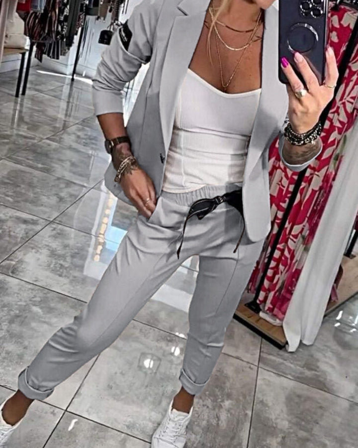 Roxanne – Luxe Women’s Three-Piece Lounge Set