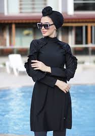 Charlotte – Retro-Chic Women’s Pleated Burkini Set