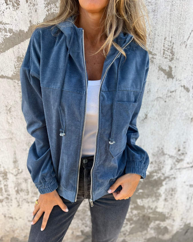 Angela – Lightweight Women’s Velvet Jacket