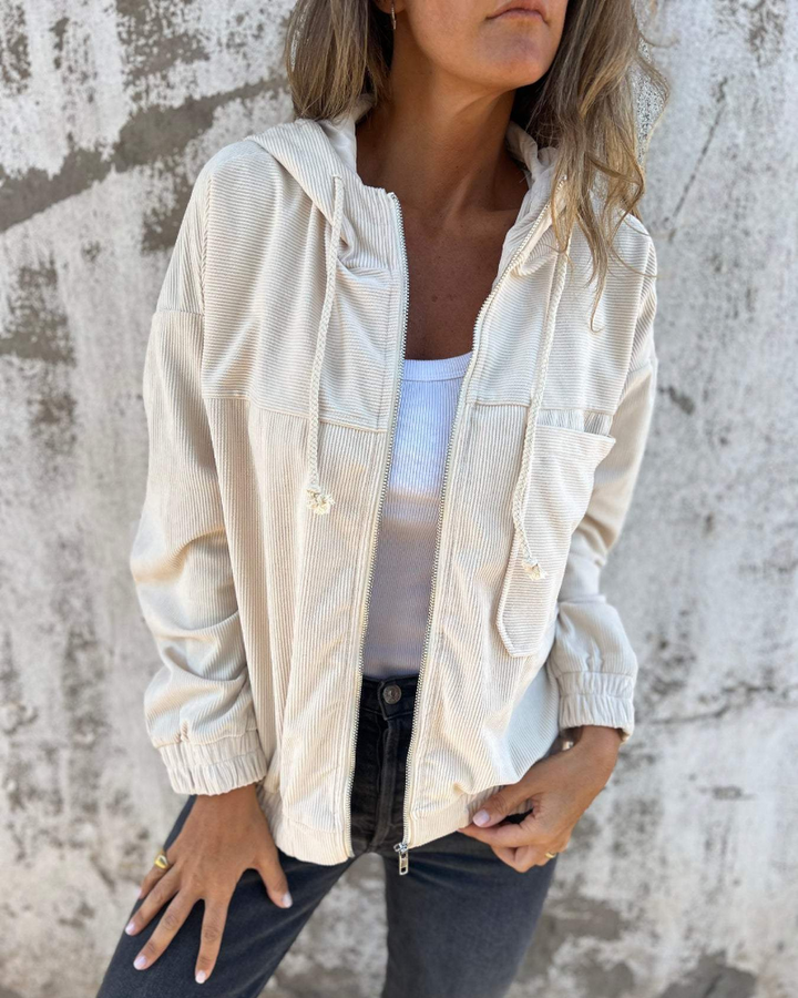 Angela – Lightweight Women’s Velvet Jacket