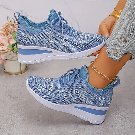 Luciana – All-Day Comfort Women’s Walking Shoes