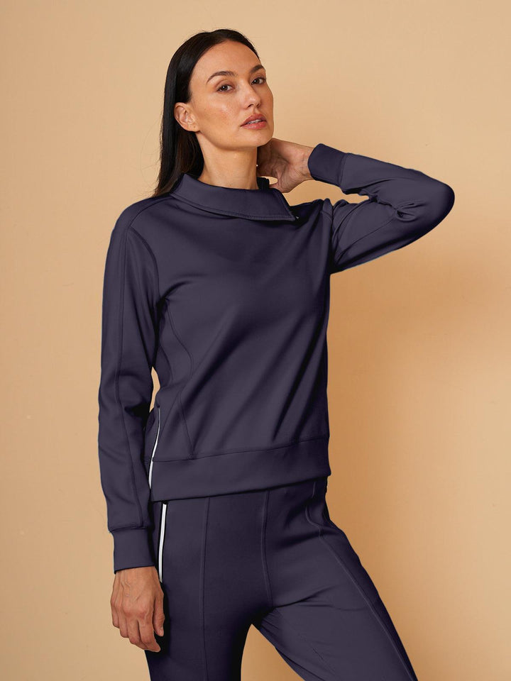 Jennifer – Irregular-Collar Women’s Golf Pullover & Pant Set