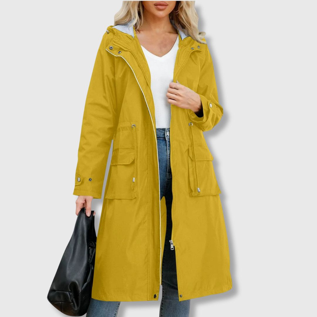 Clara – Lightweight Women’s Water-Repellent Trench Coat