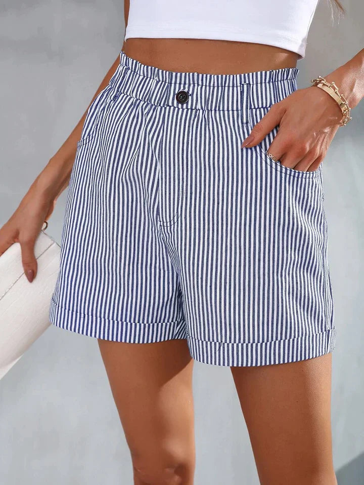 Jasmaine – Loose Casual Women’s Striped Shorts