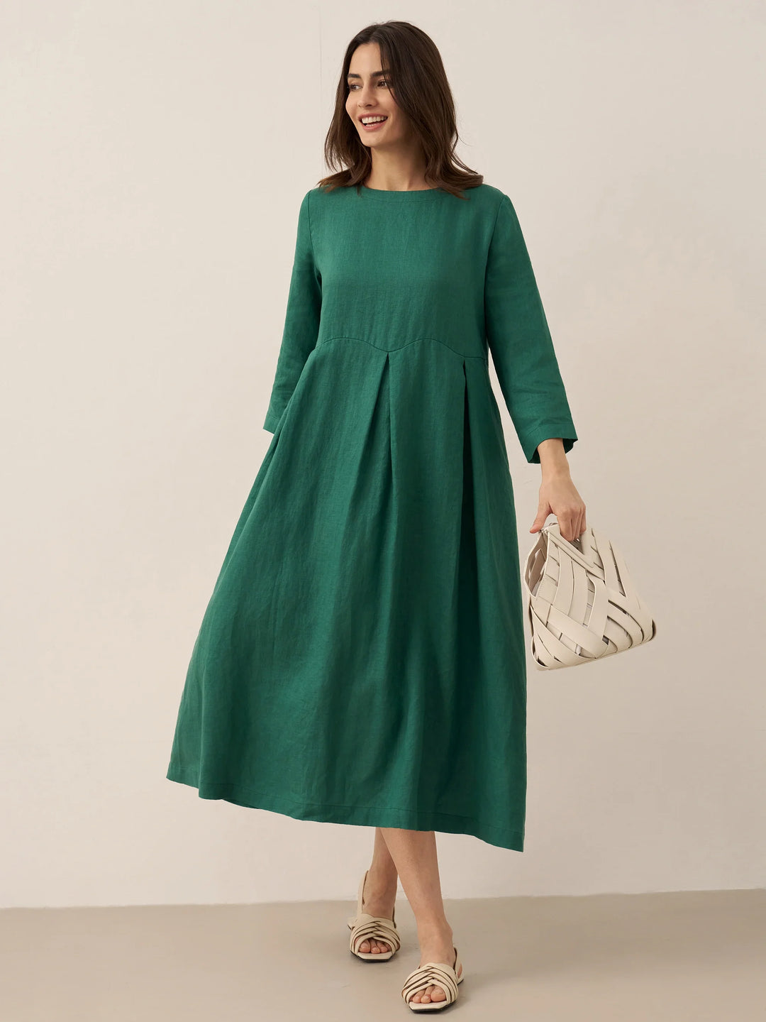 Jacquelyn – Linen Bateau Neck Pleated Women’s Maxi Dress