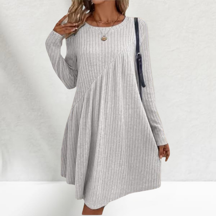 Erin – All-Season Women’s Dress