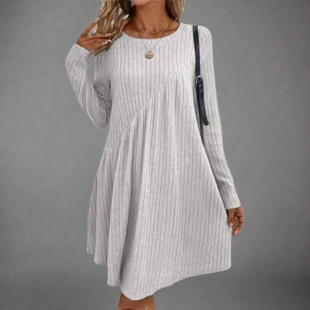 Erin – All-Season Women’s Dress