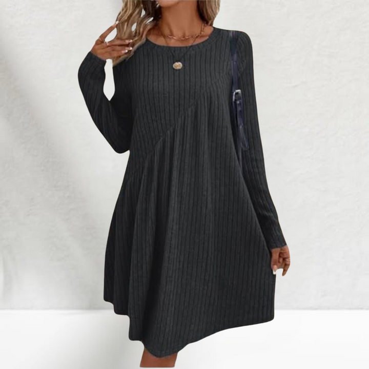 Erin – All-Season Women’s Dress