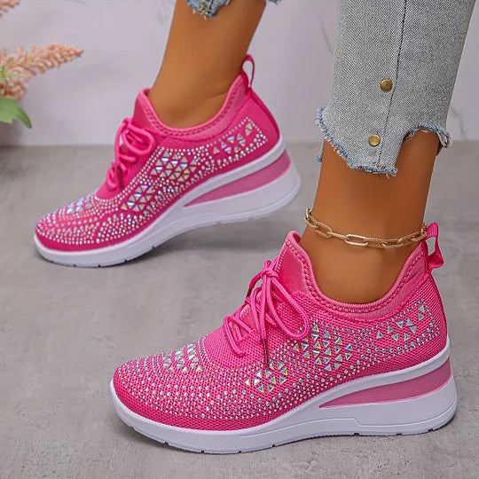 Luciana – All-Day Comfort Women’s Walking Shoes
