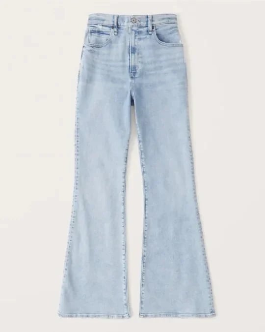 Sophie – Super High-Waist Flared Jeans for Women