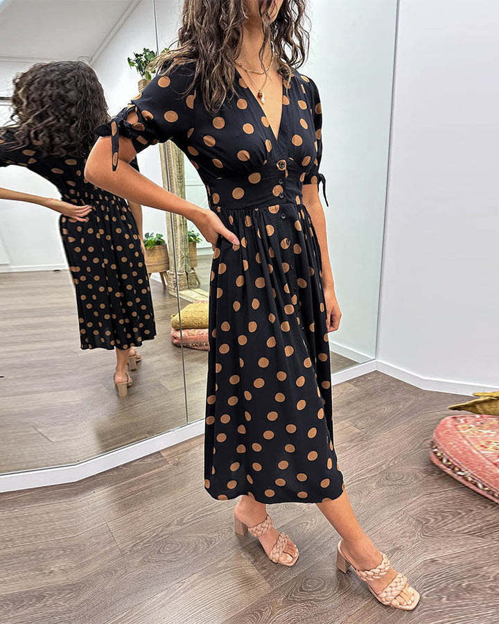 Gabie – Lightweight Women’s Polka Dot Dress