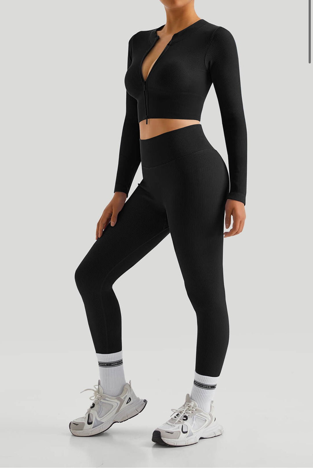 Ayanna – SculptFit Women’s Zipper Workout Set