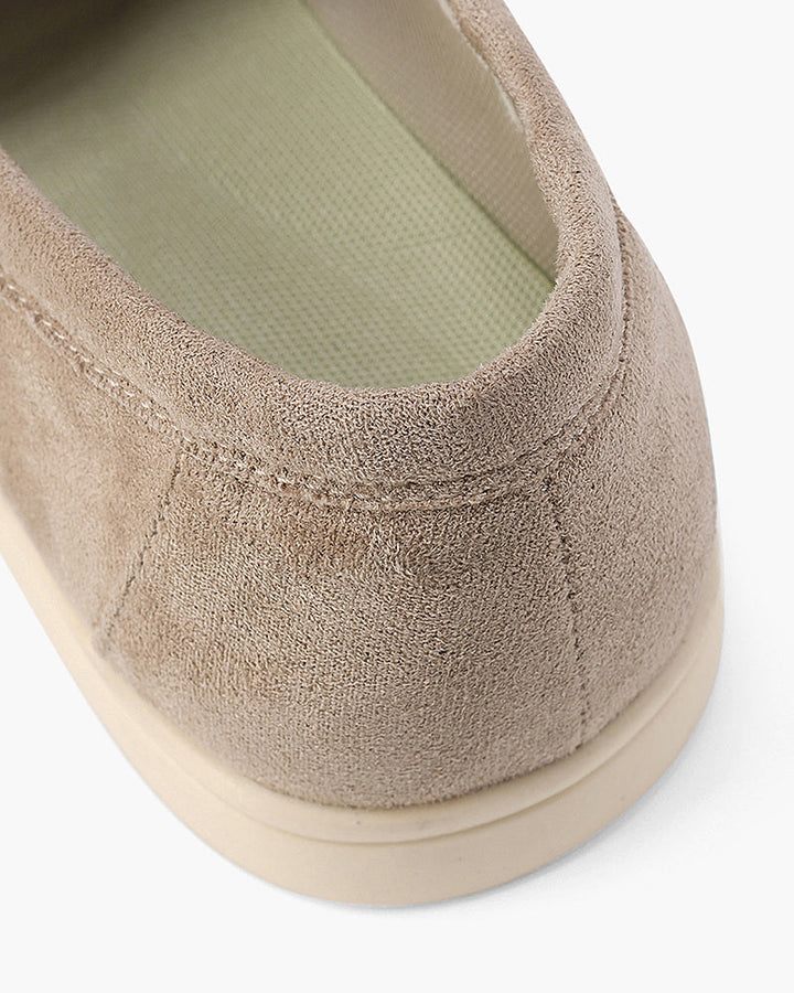 Quinn – Women’s Classic Suede Loafers