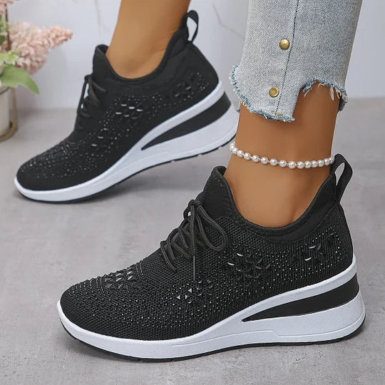 Luciana – All-Day Comfort Women’s Walking Shoes