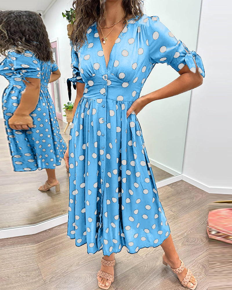 Gabie – Lightweight Women’s Polka Dot Dress