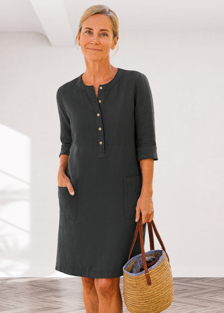 Beverly – Relaxed-Fit Women’s Button Dress