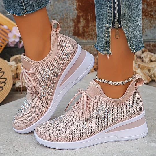 Luciana – All-Day Comfort Women’s Walking Shoes