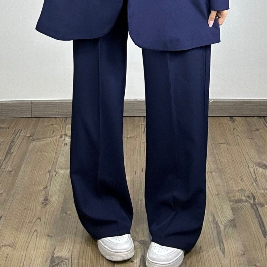 Marcella – Oversized Women’s Suit with Palazzo Pants