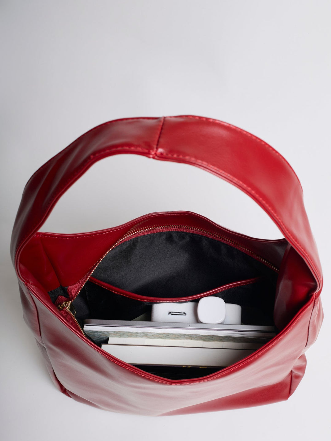 Lina – Stylish & Spacious Women’s Hobo Tote