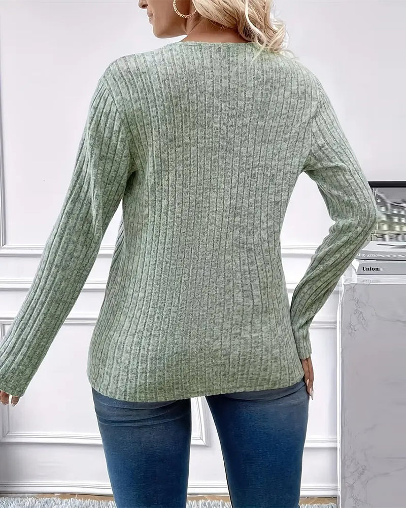 Carmela – Buttoned Women’s V-Neck Ruched Top