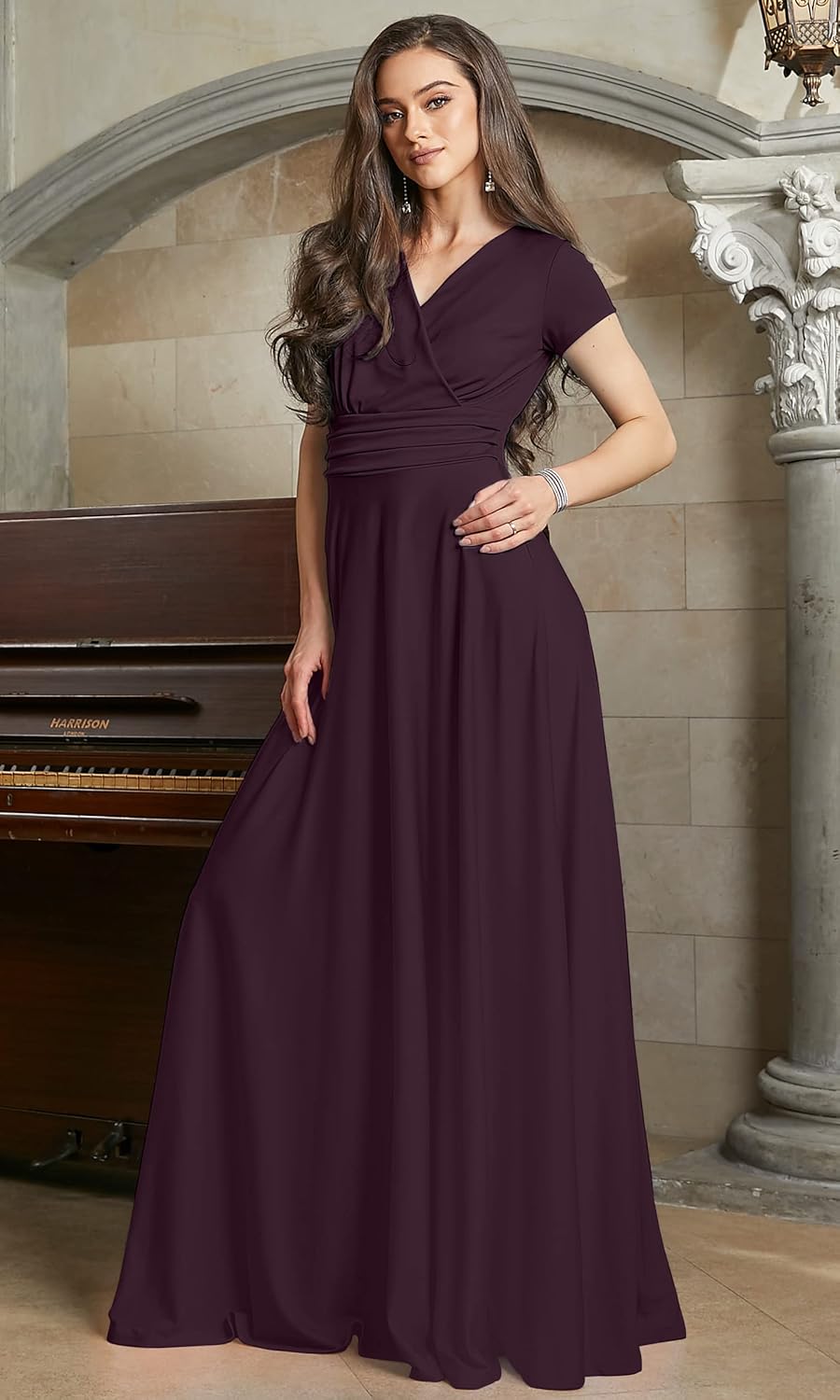 Maude – Quick-Dry Women’s V-Neck Midi Dress