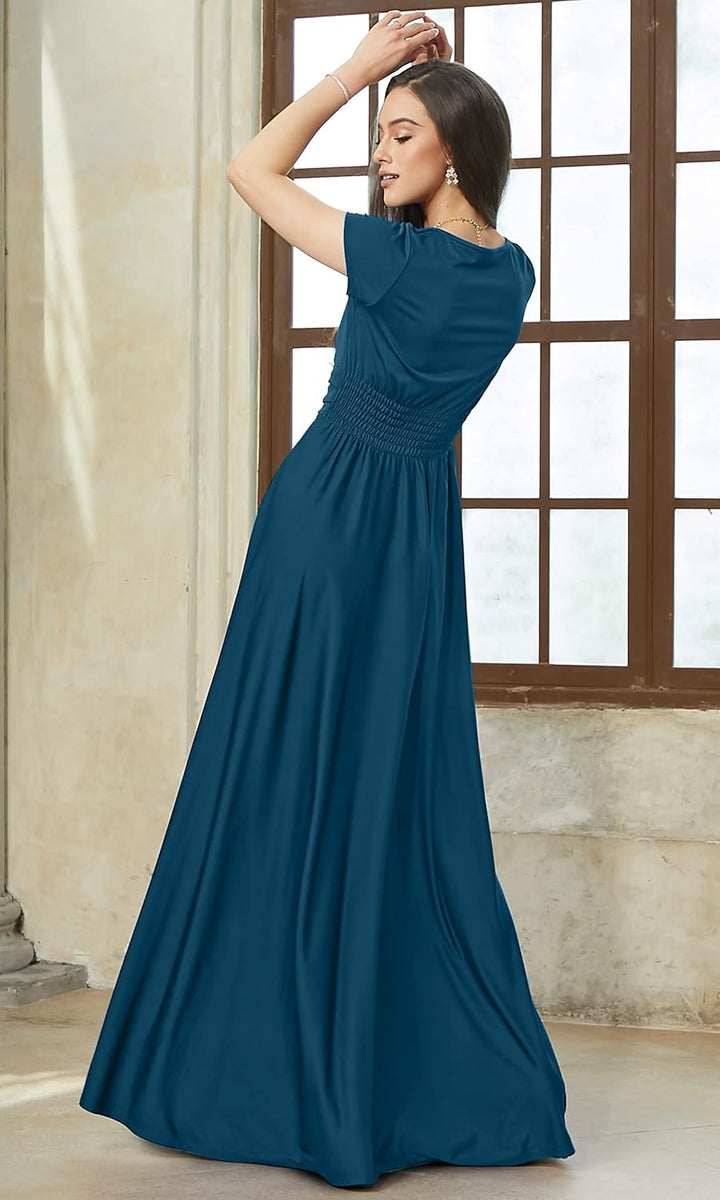 Maude – Quick-Dry Women’s V-Neck Midi Dress