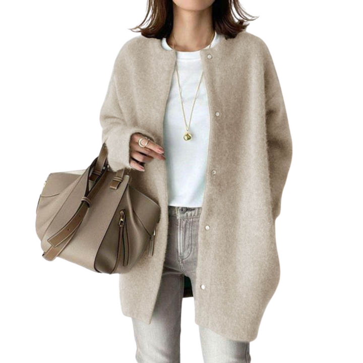 Melisa – Elegant Women’s Knit Cardigan