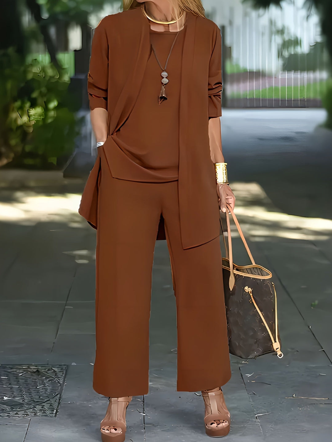 Bianca – Elegant Women’s Three Piece Set