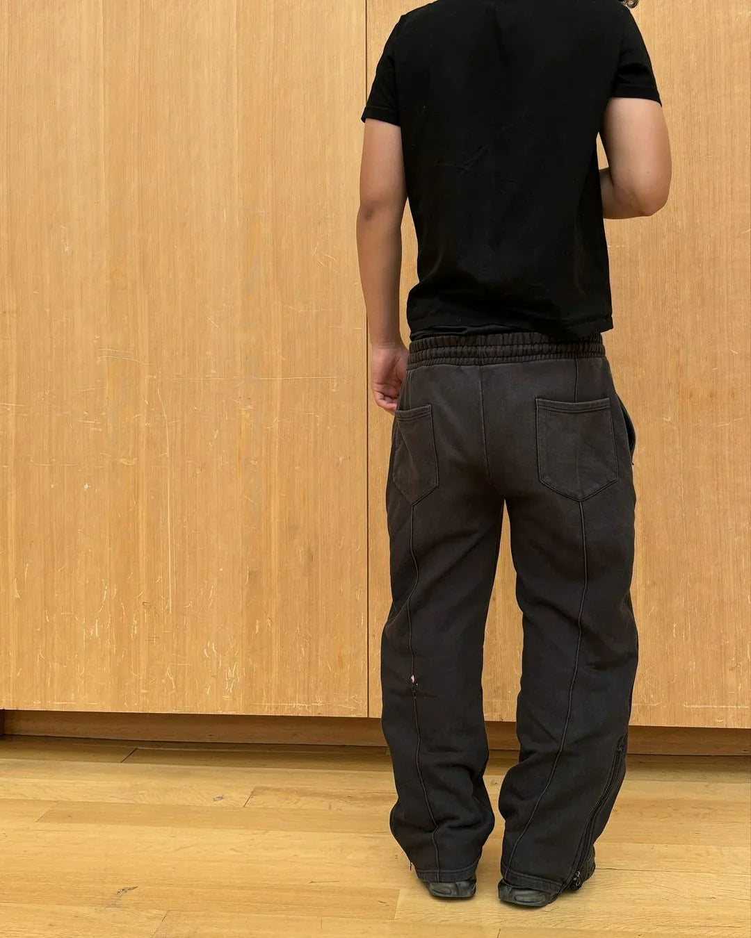Alexander – Men’s Relaxed-Fit Sweatpants