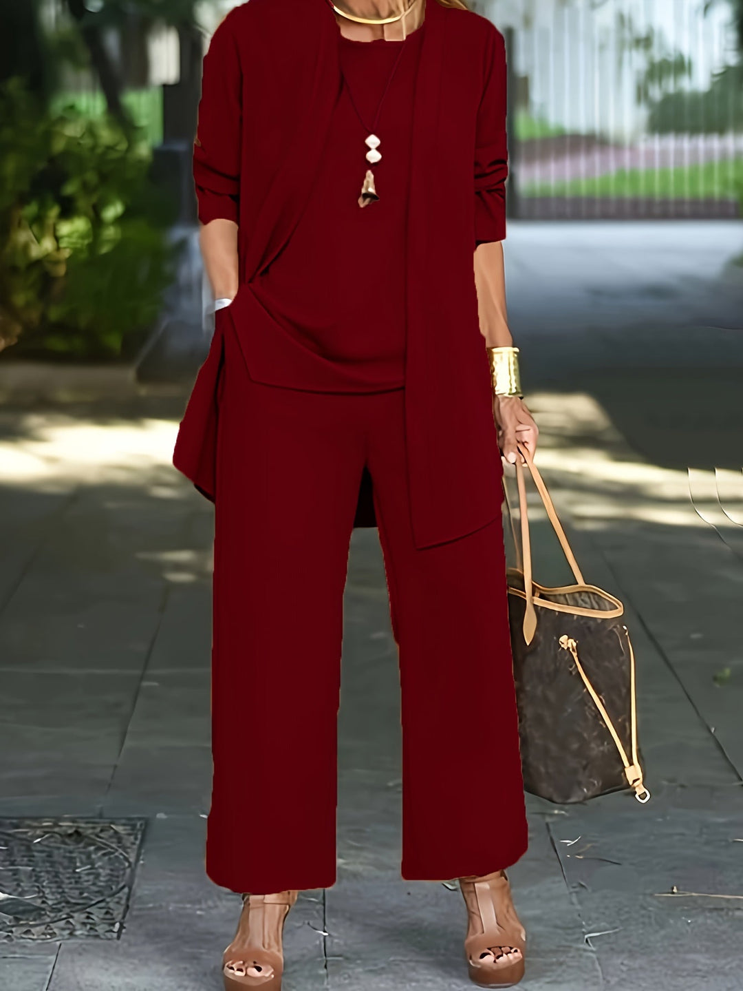 Bianca – Elegant Women’s Three Piece Set