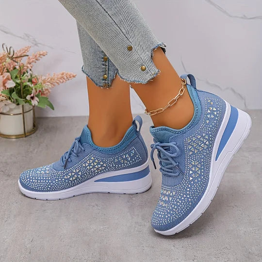 Luciana – All-Day Comfort Women’s Walking Shoes