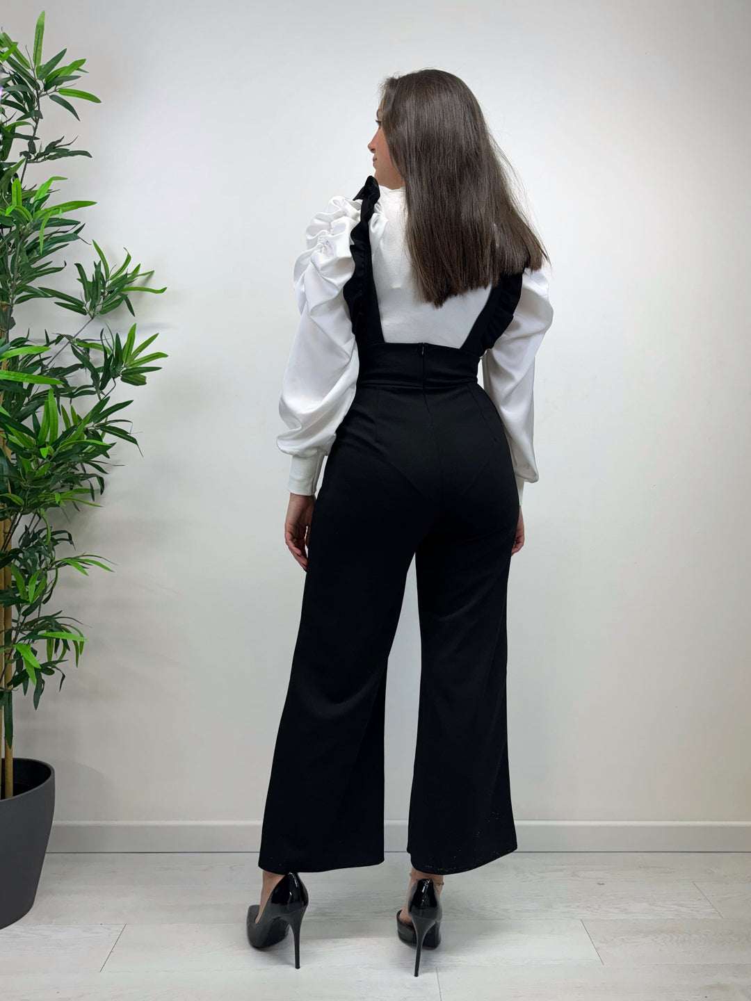 Paulina – Stretch-Fit Women’s Casual Overalls