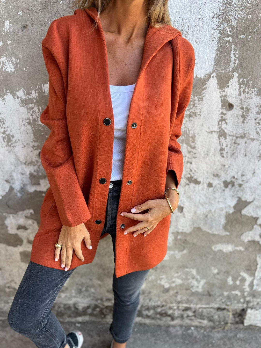 Caroline – Versatile Women’s Hooded Jacket