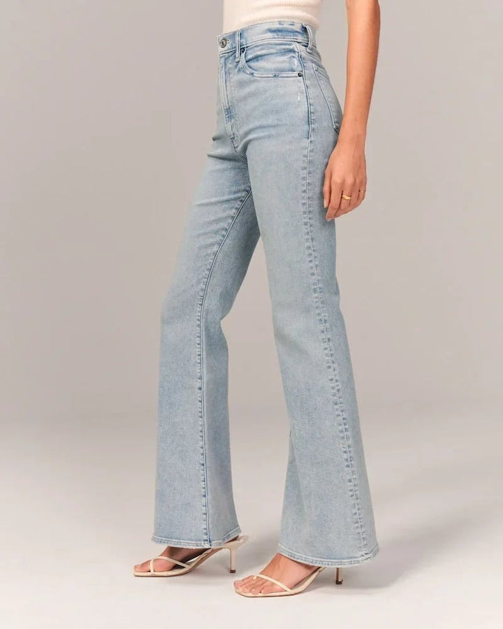 Sophie – Super High-Waist Flared Jeans for Women