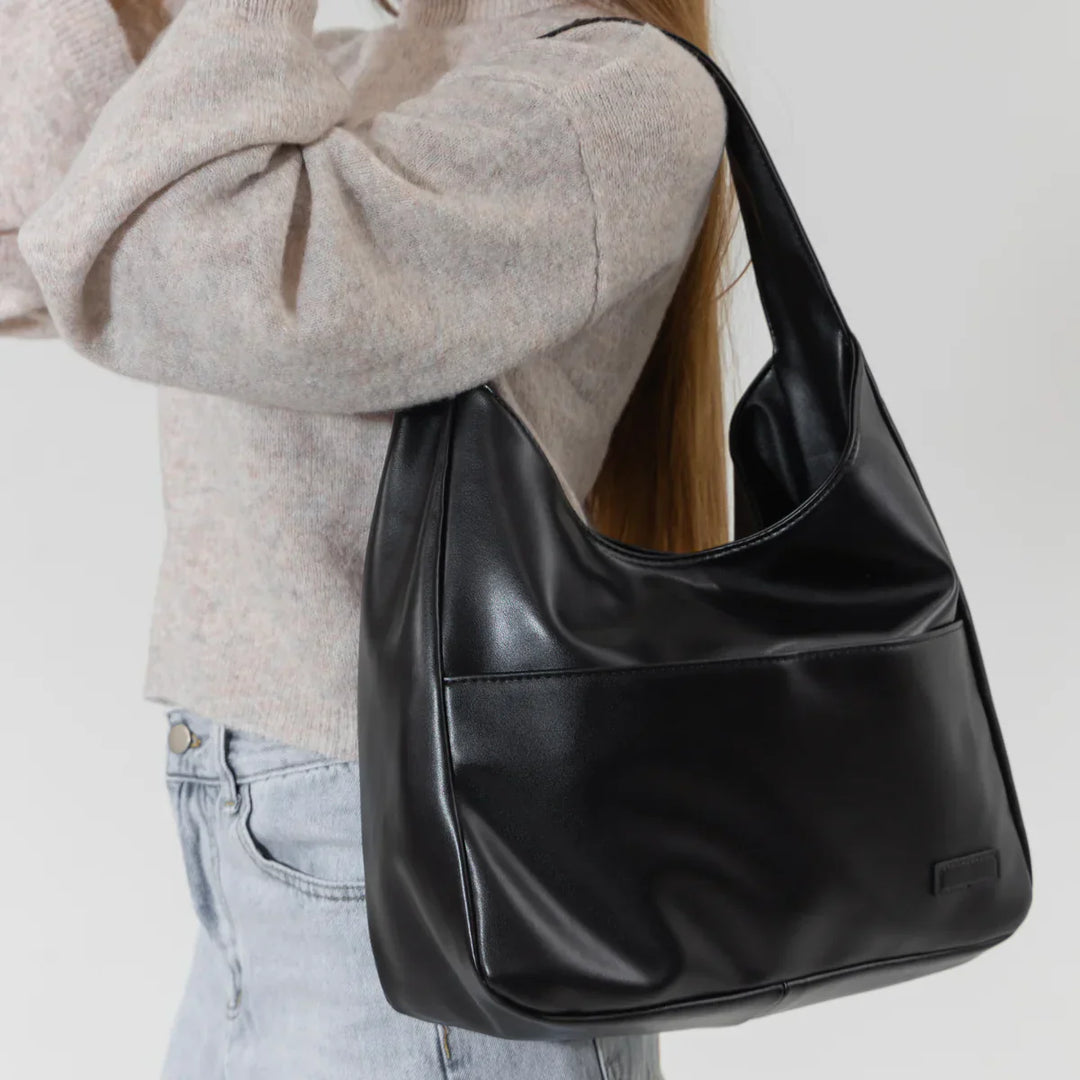 Francesca – Elegant Leather Women’s Shoulder Bag
