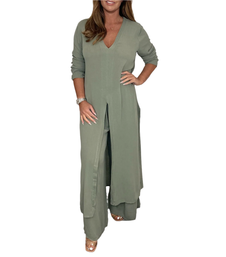 Anna – Women’s Workwear Set