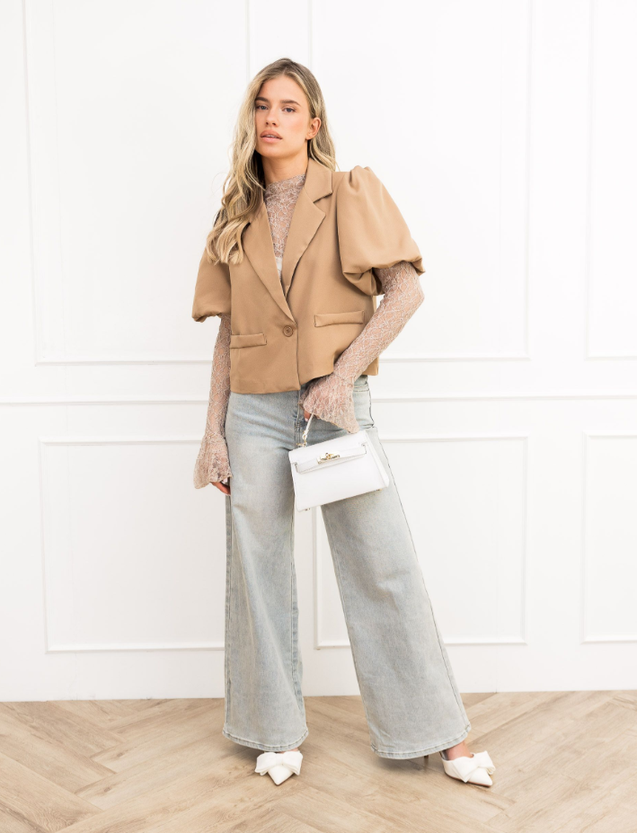 Giulia – Tailored Women’s Blazer