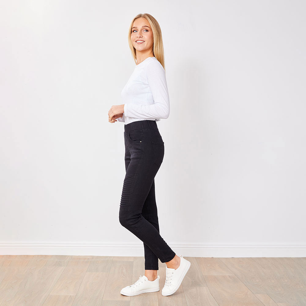 Raven – Women’s Black Biker Jeans