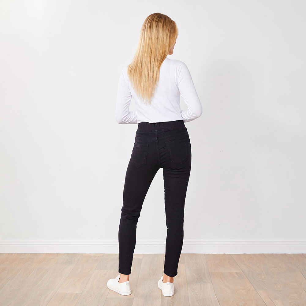 Raven – Women’s Black Biker Jeans