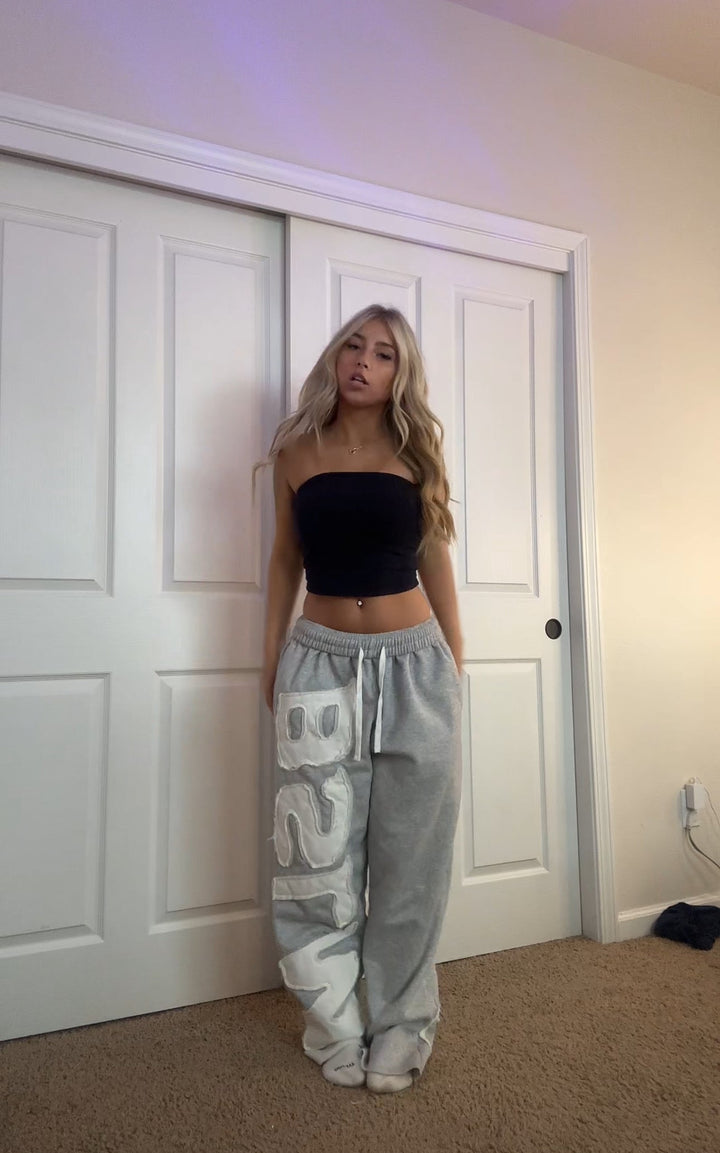 Giulia – Relaxed-Fit Women’s Patched Sweatpants