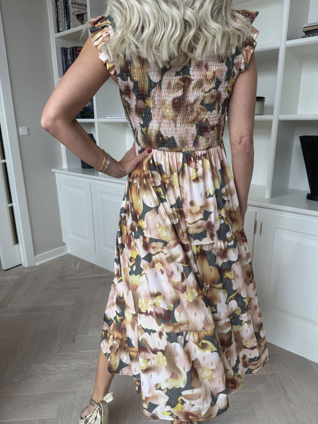 Amélie – Smocked Sleeveless Floral Women’s Dress