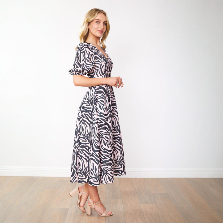 Selena – Women's Zebra Print Midi Dress