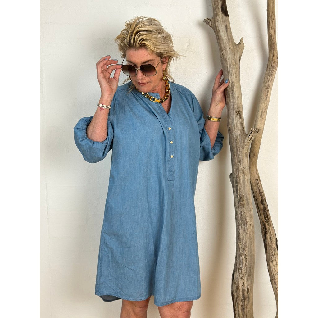Lillian – Light Blue Women’s Short Denim Dress