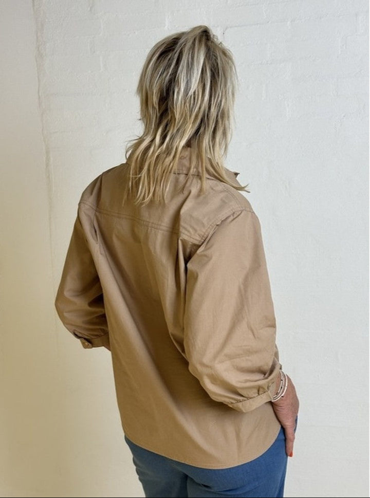 Jean – Relaxed-Fit Women’s Utility Jacket