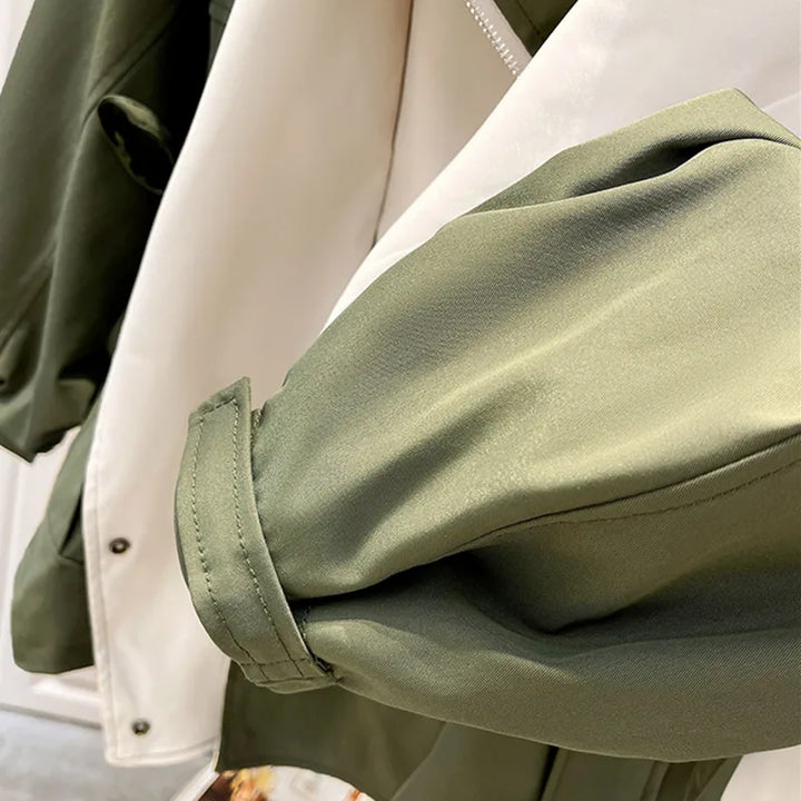 Alazne – Waterproof Women’s Windbreaker Jacket