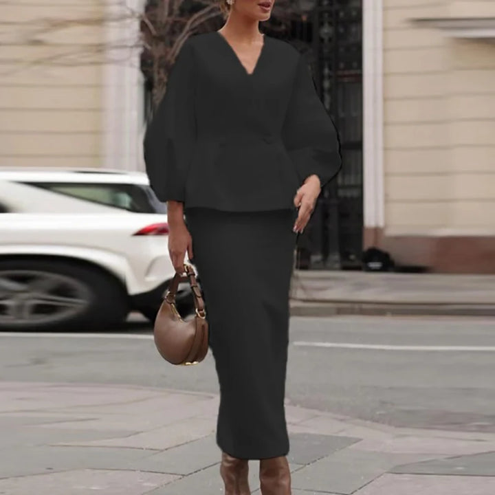 Chloé – Elegant Women’s V-Neck Top & Skirt Set