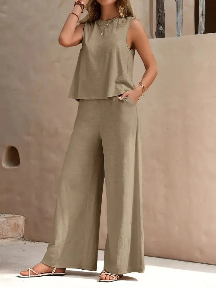 Gracelyn – Tailored Women’s Two-Piece Suit Set